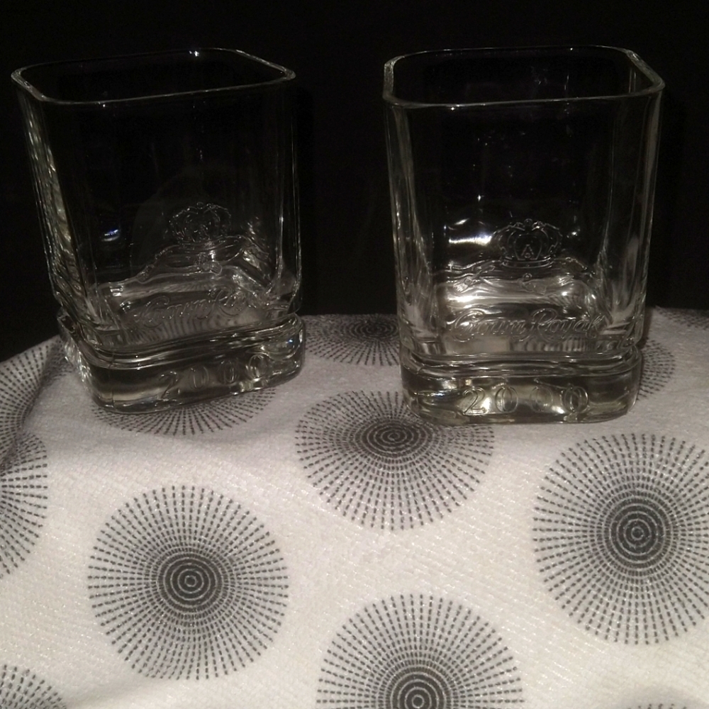 Y2K Millennium Whiskey Embossed Square Rock glass Set